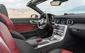   Mercedes-Benz SLC 300 AMG Line - 2016