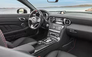   Mercedes-AMG SLC 43 - 2016
