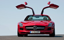   Mercedes-Benz SLS AMG - 2010