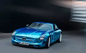   Mercedes-Benz SLS AMG Coupe Electric Drive - 2012