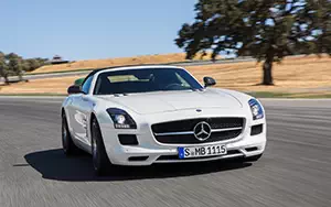   Mercedes-Benz SLS AMG GT Roadster - 2012