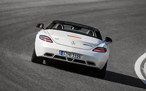   Mercedes-Benz SLS AMG GT Roadster - 2012