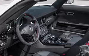   Mercedes-Benz SLS AMG GT Roadster - 2012