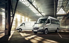   Mercedes-Benz Sprinter Classic Crew Bus - 2013