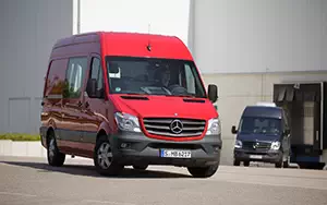   Mercedes-Benz Sprinter Panel Van Medium High Roof - 2013