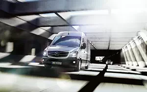   Mercedes-Benz Sprinter Panel Van Medium High Roof - 2013