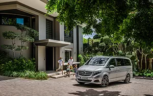   Mercedes-Benz V250 BlueTec Avantgarde - 2014