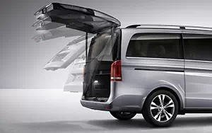   Mercedes-Benz V250 BlueTec Avantgarde - 2014