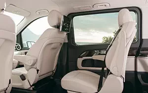   Mercedes-Benz V250 BlueTec Avantgarde - 2014