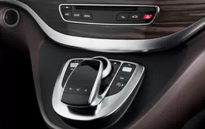   Mercedes-Benz V250 BlueTec Avantgarde - 2014