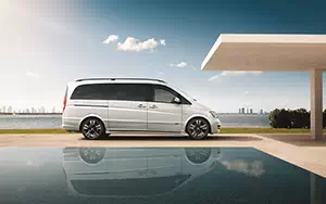   Mercedes-Benz Grand Edition Viano Avantgarde - 2013