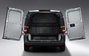   Mercedes-Benz Vito Mixto 111 CDI - 2014