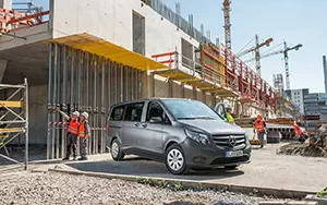   Mercedes-Benz Vito Tourer BASE 111 CDI - 2014