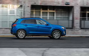   Mitsubishi Outlander Sport SE US-spec - 2015