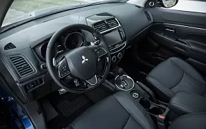   Mitsubishi Outlander Sport SEL US-spec - 2015