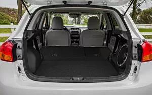   Mitsubishi Outlander Sport SEL US-spec - 2015