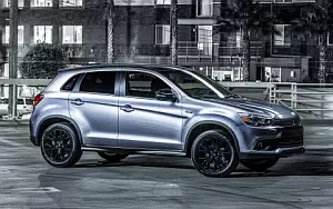   Mitsubishi Outlander Sport Limited Edition US-spec - 2017