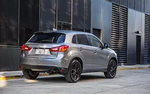   Mitsubishi Outlander Sport Limited Edition US-spec - 2017