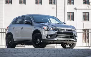   Mitsubishi Outlander Sport Limited Edition US-spec - 2017