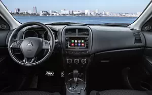   Mitsubishi Outlander Sport Limited Edition US-spec - 2017