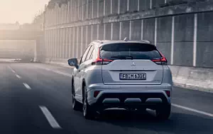   Mitsubishi Eclipse Cross Plug-in Hybrid - 2020