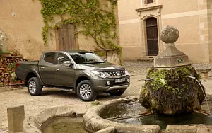   Mitsubishi L200 Double Cab - 2015
