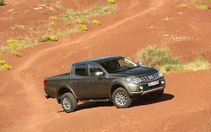   Mitsubishi L200 Double Cab - 2015