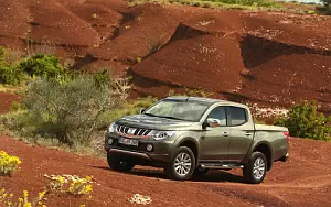   Mitsubishi L200 Double Cab - 2015