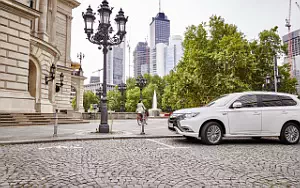   Mitsubishi Outlander PHEV - 2018