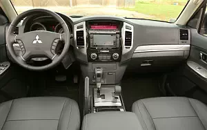  Mitsubishi Pajero 5door - 2014
