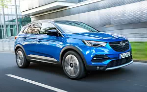   Opel Grandland X Turbo - 2017