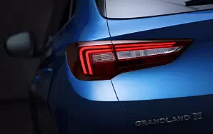   Opel Grandland X Turbo - 2017
