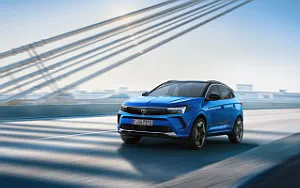   Opel Grandland Hybrid4 - 2021