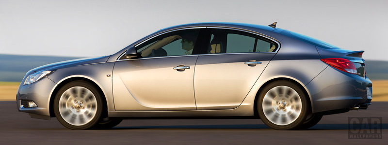   Opel Insignia Hatchback - 2008 - Car wallpapers