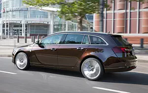   Opel Insignia Sports Tourer - 2009