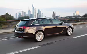  Opel Insignia Sports Tourer - 2009