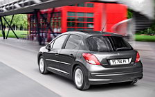   Peugeot 207 - 2009