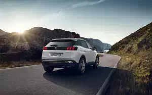   Peugeot 3008 HYBRID4 - 2020