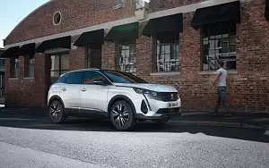   Peugeot 3008 HYBRID4 - 2020