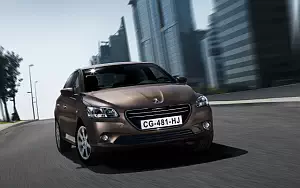   Peugeot 301 - 2012