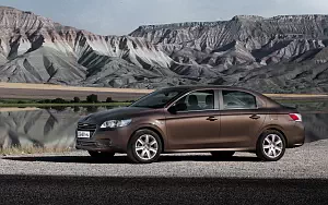   Peugeot 301 - 2012