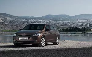   Peugeot 301 - 2012