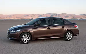   Peugeot 301 - 2012