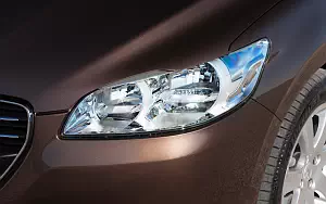   Peugeot 301 - 2012