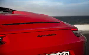   Porsche 911 Speedster (Guards Red) - 2019