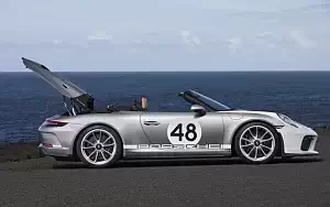   Porsche 911 Speedster Heritage Design Package - 2019