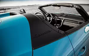   Porsche 911 Speedster (Miami Blue) - 2019