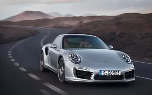   Porsche 911 Turbo S - 2013