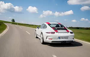   Porsche 911 R - 2016