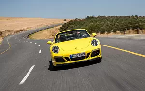   Porsche 911 Carrera 4 GTS Cabriolet - 2017